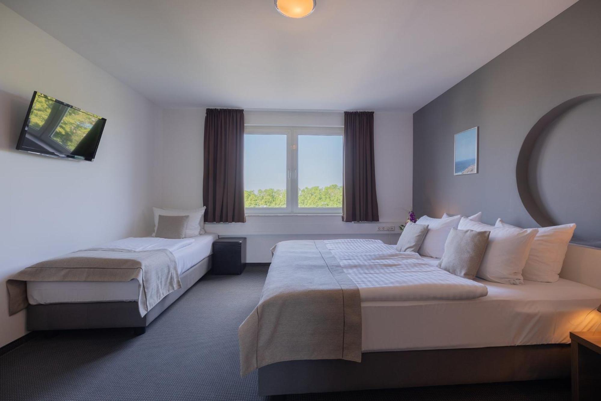 Hotel Aviva Leipzig Bagian luar foto