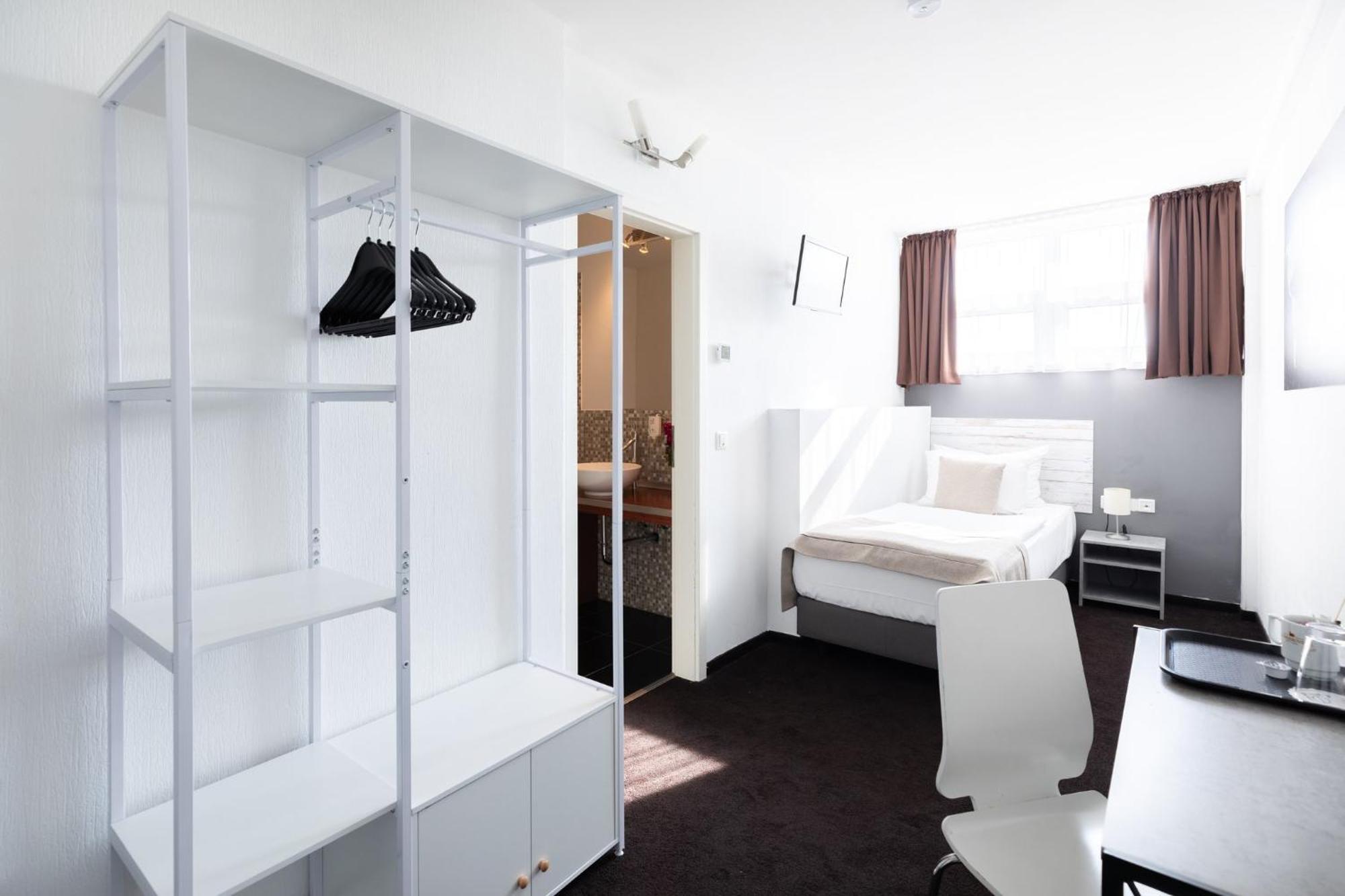 Hotel Aviva Leipzig Bagian luar foto