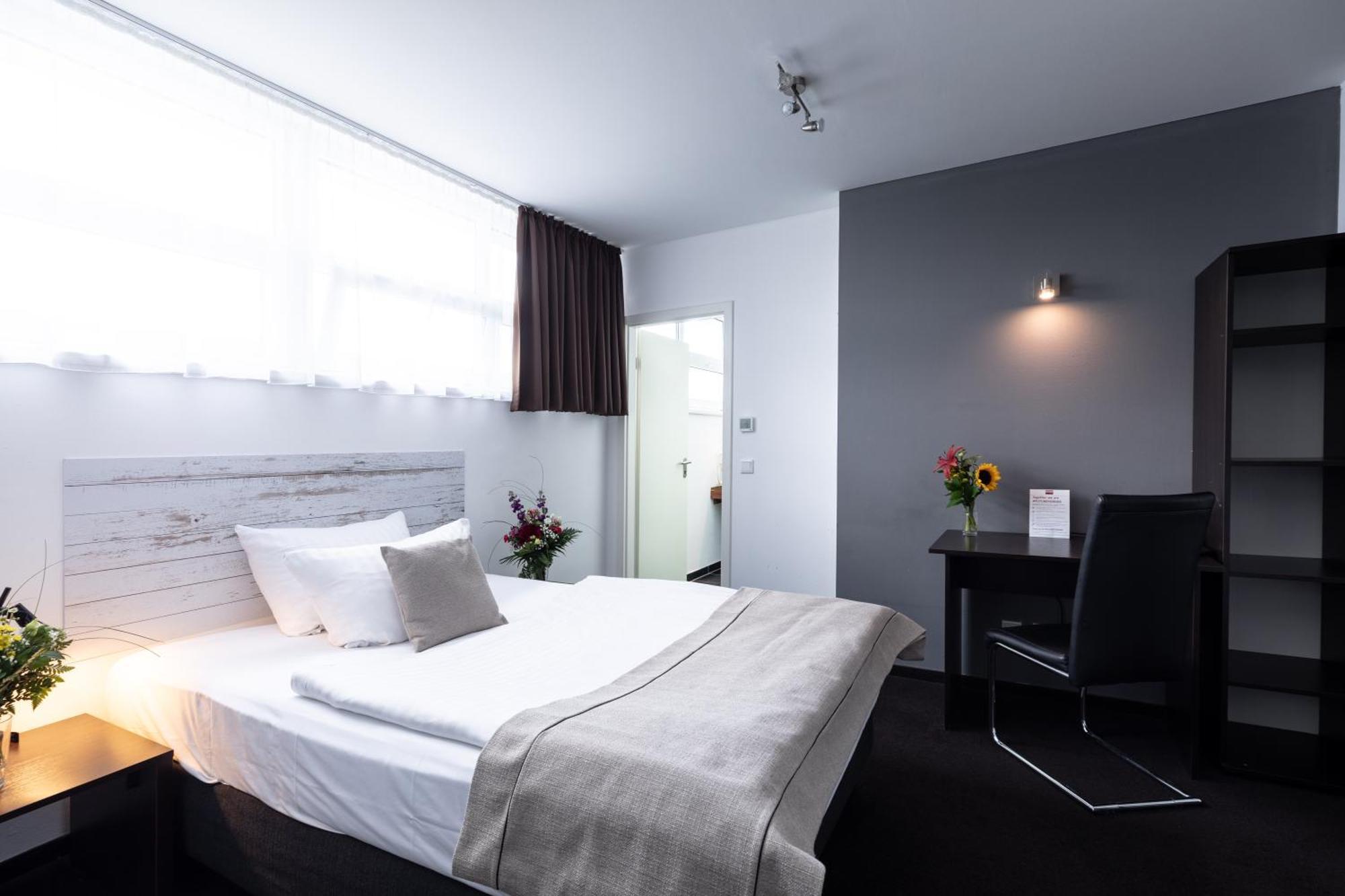 Hotel Aviva Leipzig Bagian luar foto